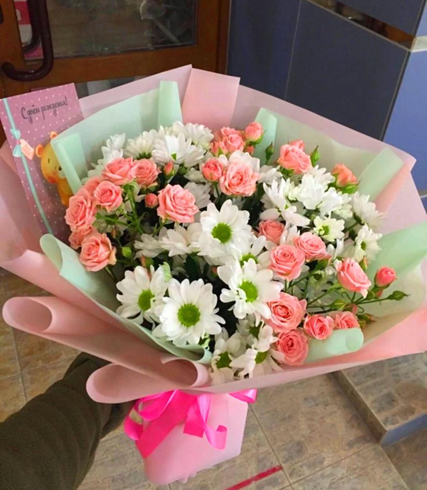 Букет цветов из: Розы и Хризантемы в Лунино